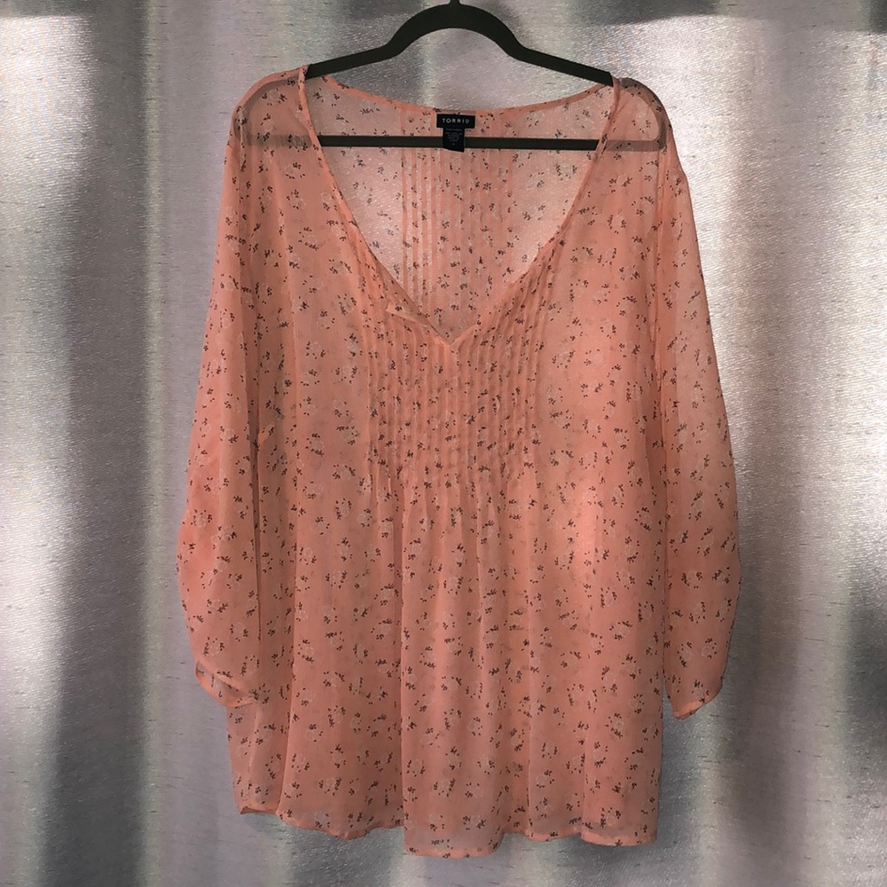 3/4 Sleeve Shear Blouse